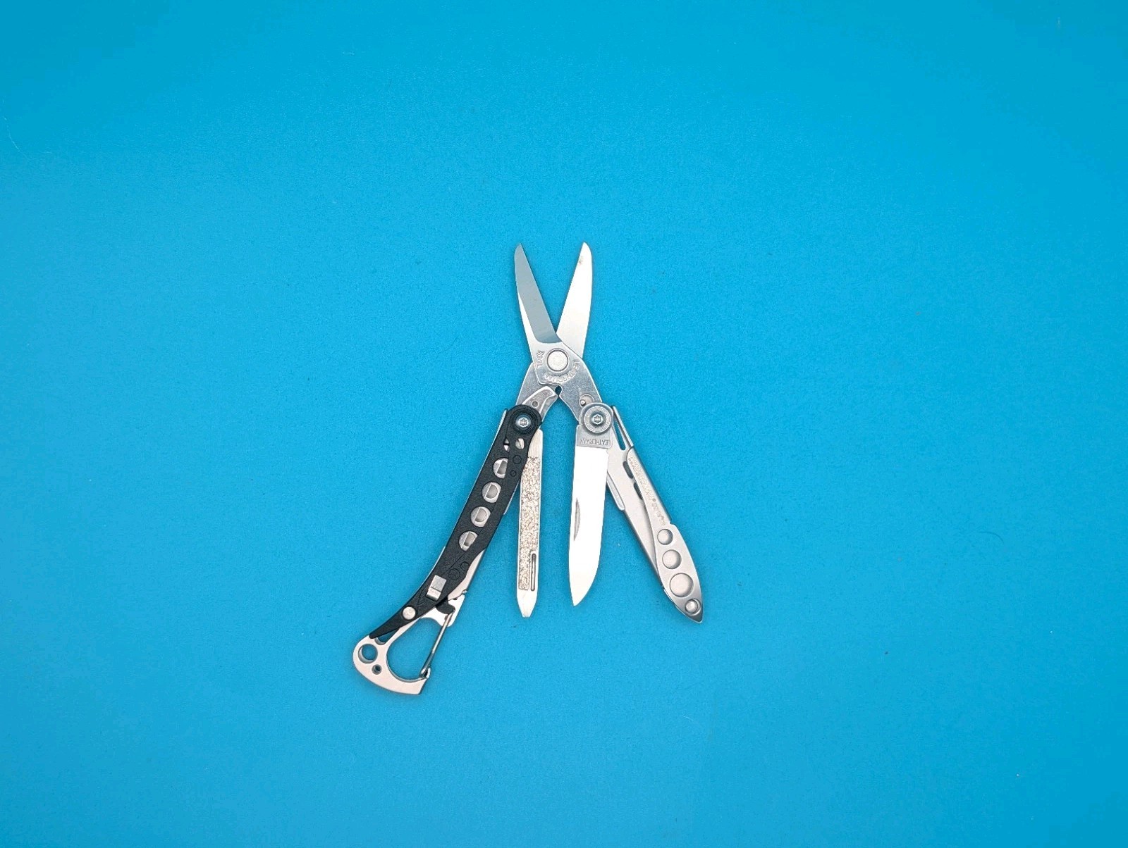 Leatherman Style CS Black Multi-Tool! FAST SHIPPING! *MILLENNIUM SPACE*