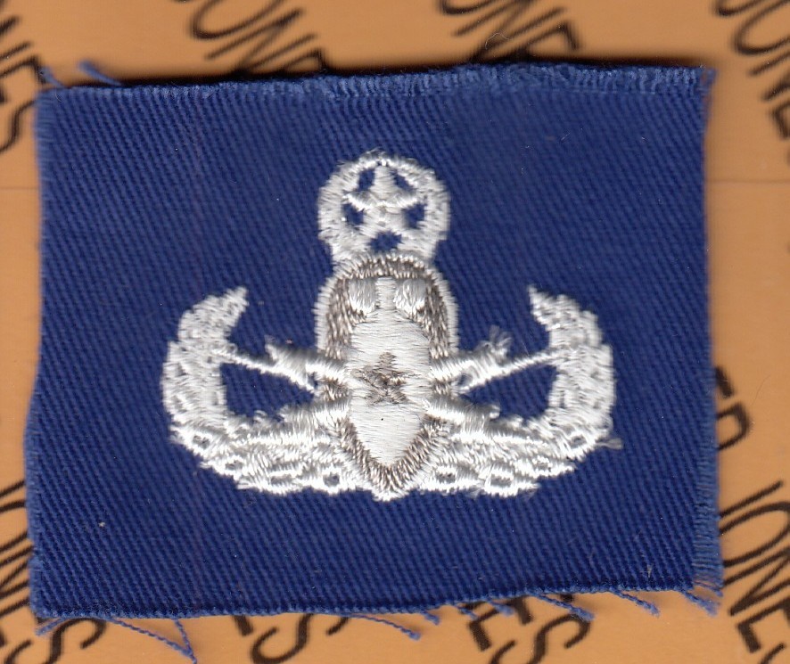 USAF EOD Master Explosive Ordnance Disposal Badge Blue/white ~2.5" cloth patch