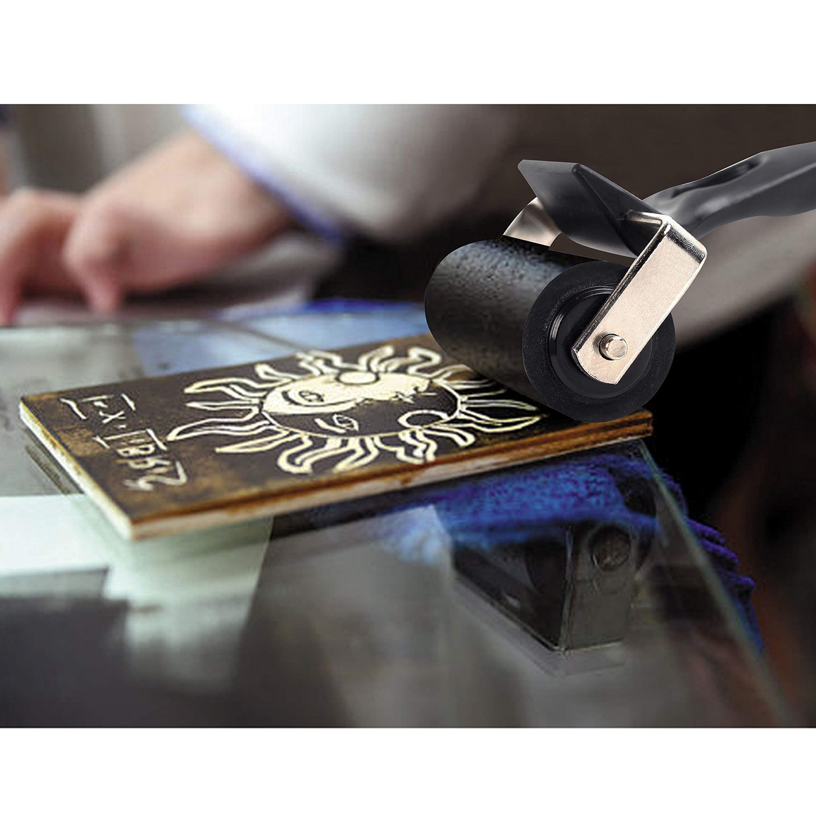 Rubber Roller Brayer Set for Crafting 2 Pack Ideal for Printmaking and Stamping