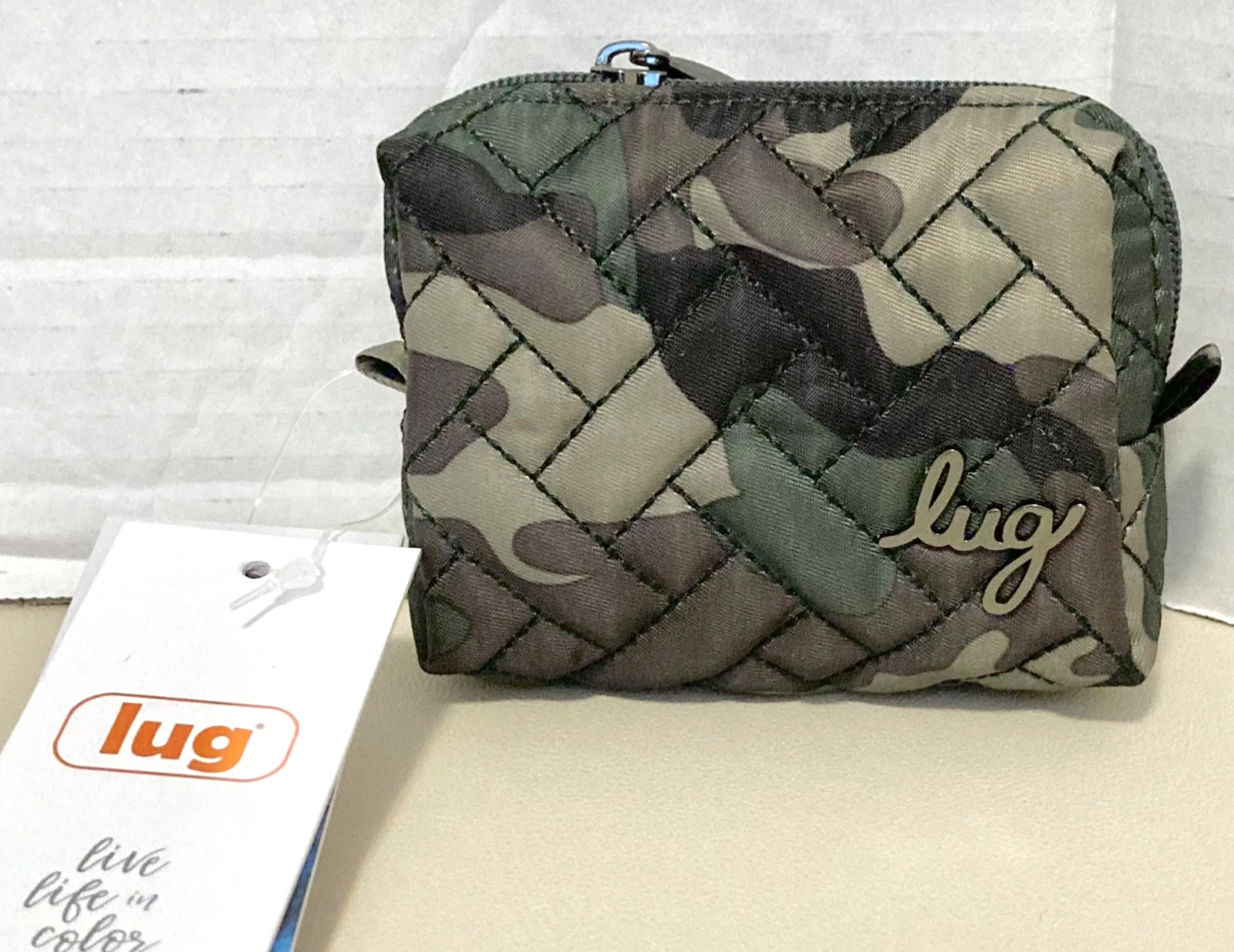 Lug Camo Green Choo Choo Mini Pill Box - NWT - SALE❗️