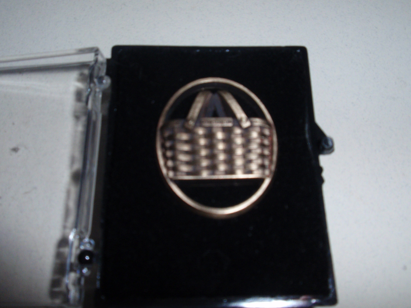 Longaberger "BRONZE HOME CONSULTANT PIN", NEW!!!