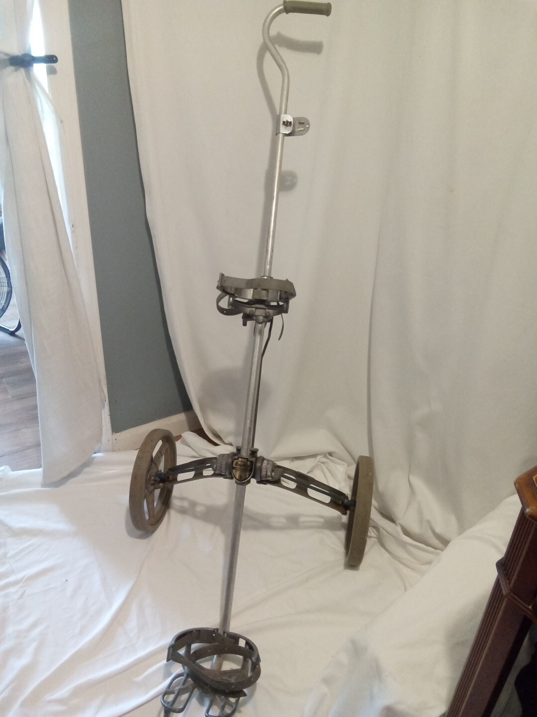 Vintage Bag Boy Automatic Folding Golf Bag Pull Cart W Straps,  Wheels USA EUC