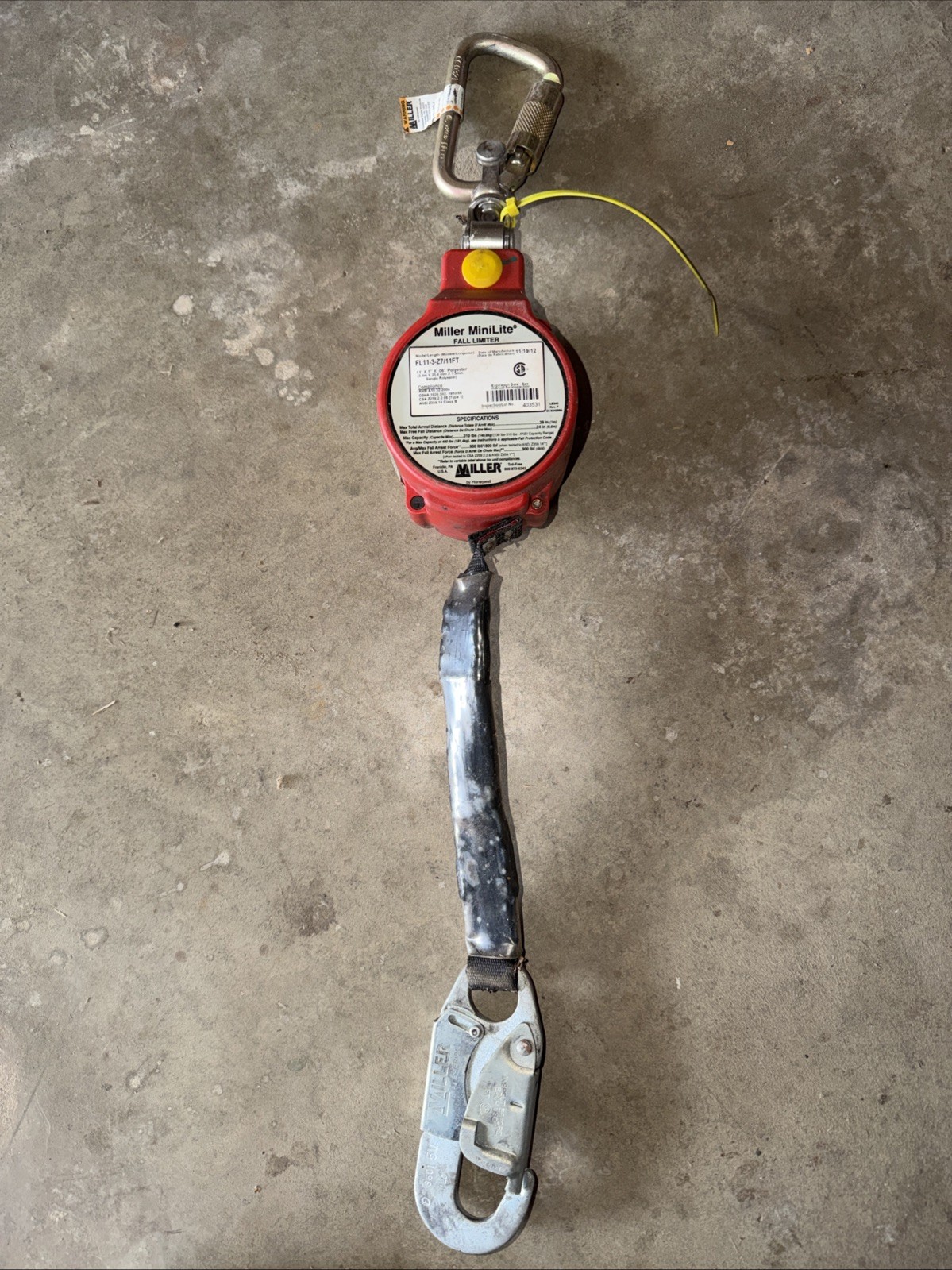 MILLER MINILITE Self-Retracting Fall Limiter FL11-3-Z7/11FT MFR Date 11/19/12