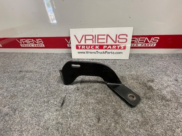 PETERBILT N11-6086 BRACKET-BUMPER/FOG LIGHT STL LH