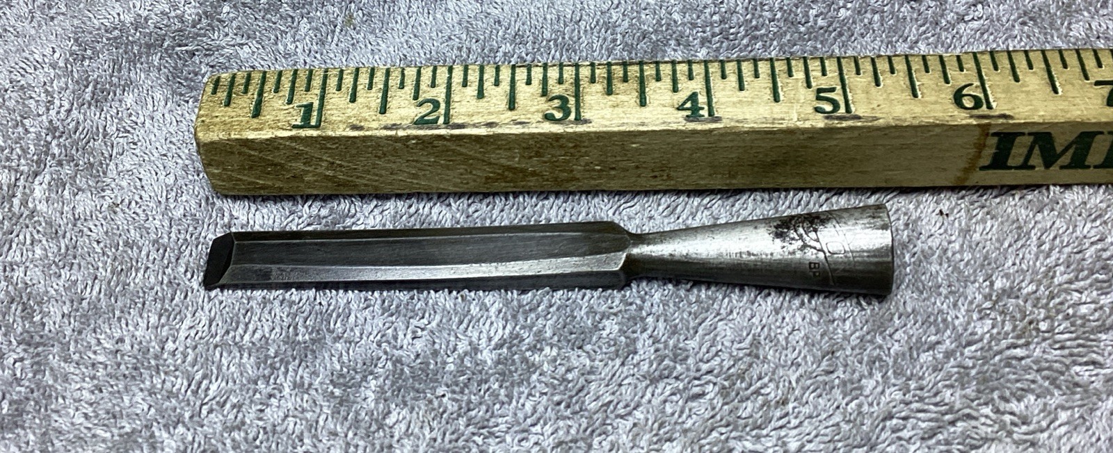 VTG. FULTON 1/2” BEVELED EDGE SOCKET CHISEL