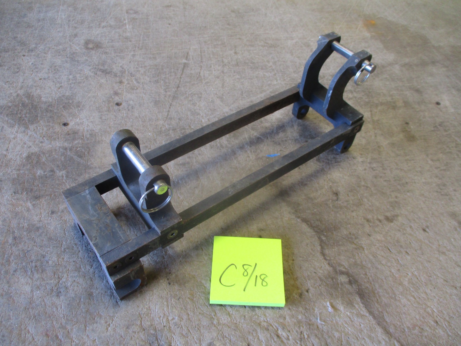 NOS Adapter, SAW/GPMG to MK93 or MK64 Weapon Cradle for HMMWV etc.