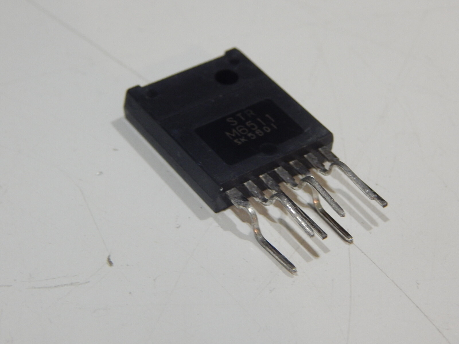 SANKEN STRM6511 SWITCHING REGULATOR WITH MOSFET 7 PIN IC - USA FAST SHIPPING