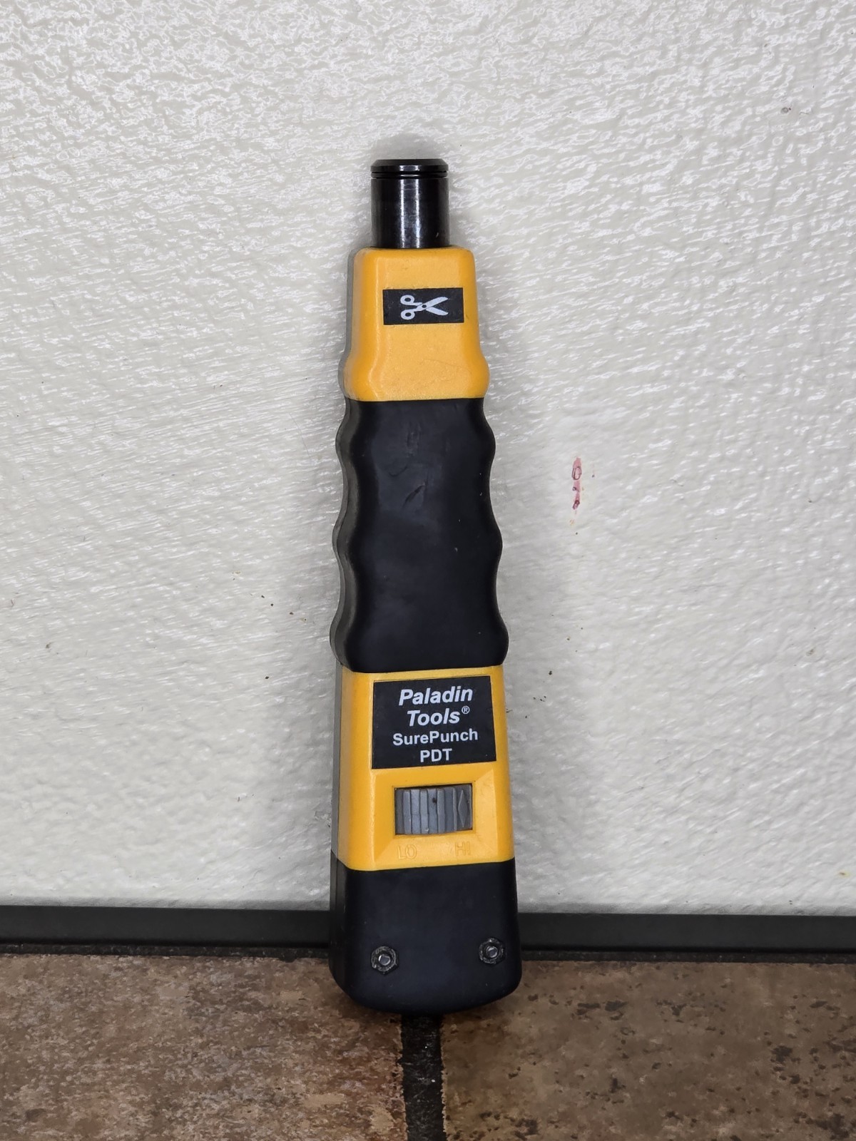 Paladin Tools PA4941 DataComm Technicians Surepunch PDT With 4 Bits Tech