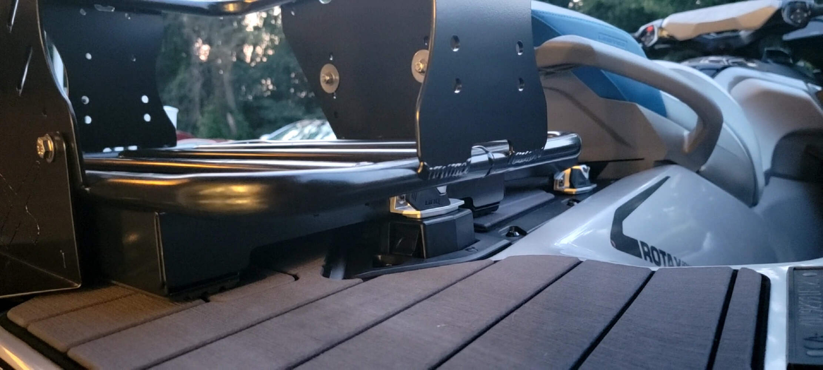 Low Profile Edition with LINQ system PLUS Reinforcement Base and Back Support fo