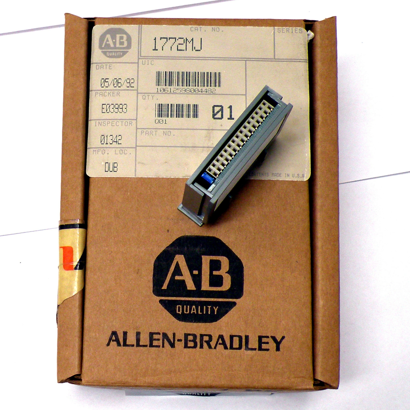 NEW IN BOX Allen Bradley EEPROM Memory Module 1772-MJ