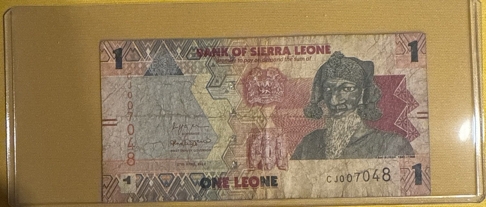 2022 BANK OF SIERRA LEONE 1 LEONE 20 LEONE LOW SERIAL NUMBER P-34  P-38