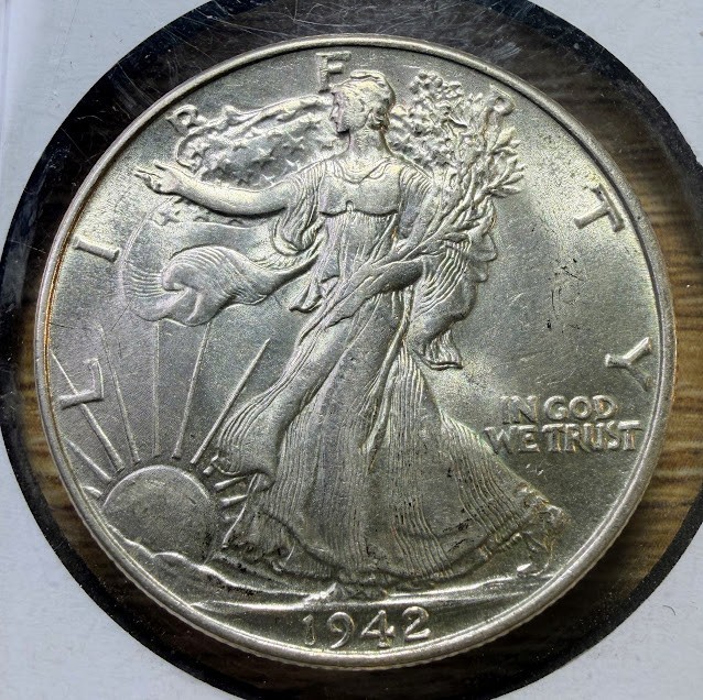 1942-P Liberty Walking Half Dollar - Actual Coin Shown - 90% Silver INV#104