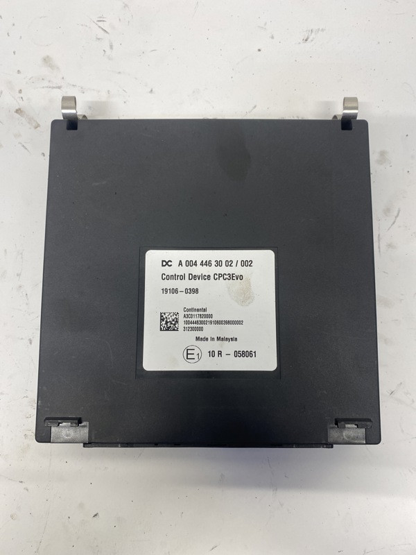 2020 Freightliner Cascadia Common Powertrain Control Module A0044463 (586-10430)