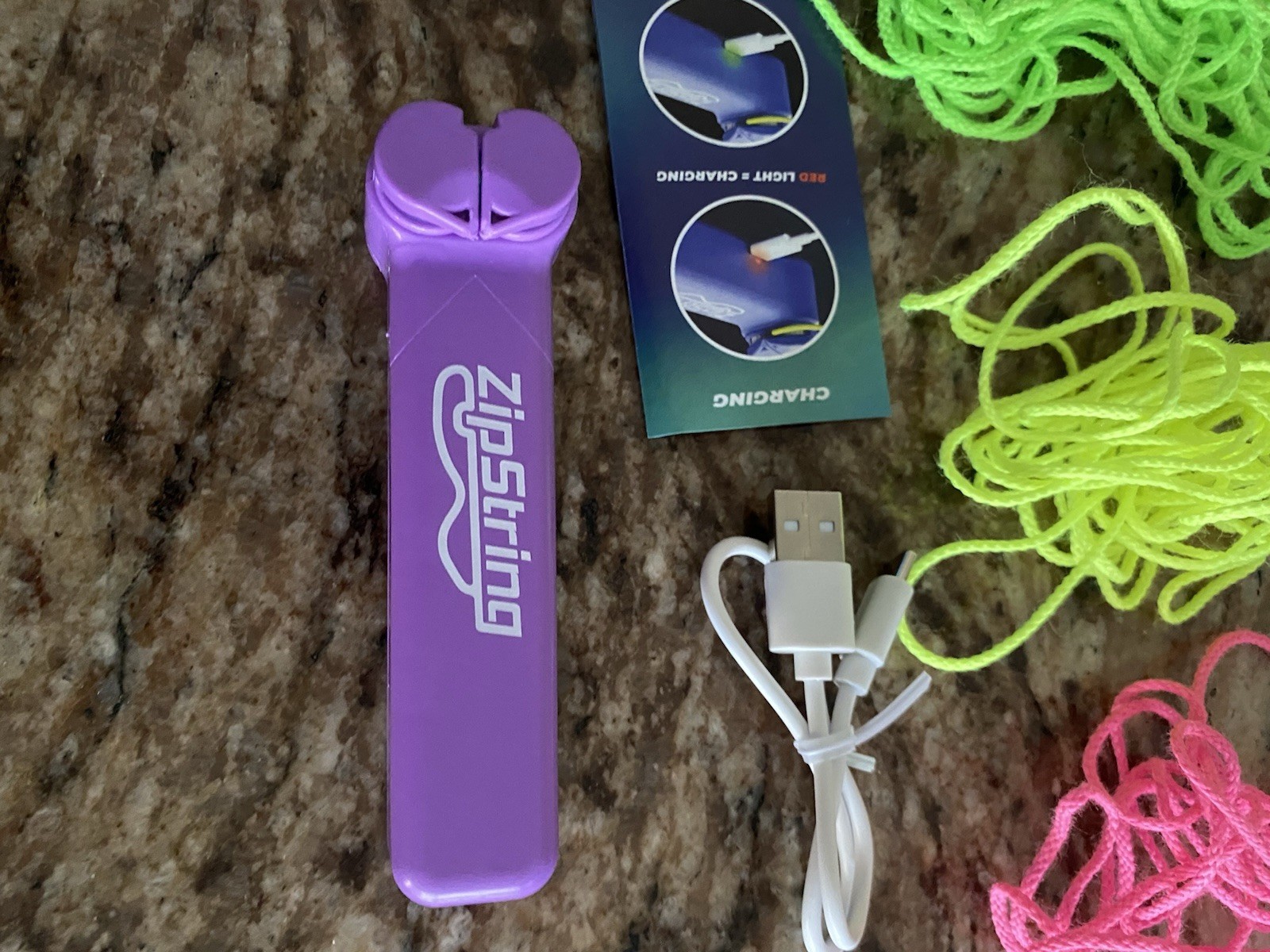 Zipstring Original Compact USB-C Rechargeable String Launcher Purple