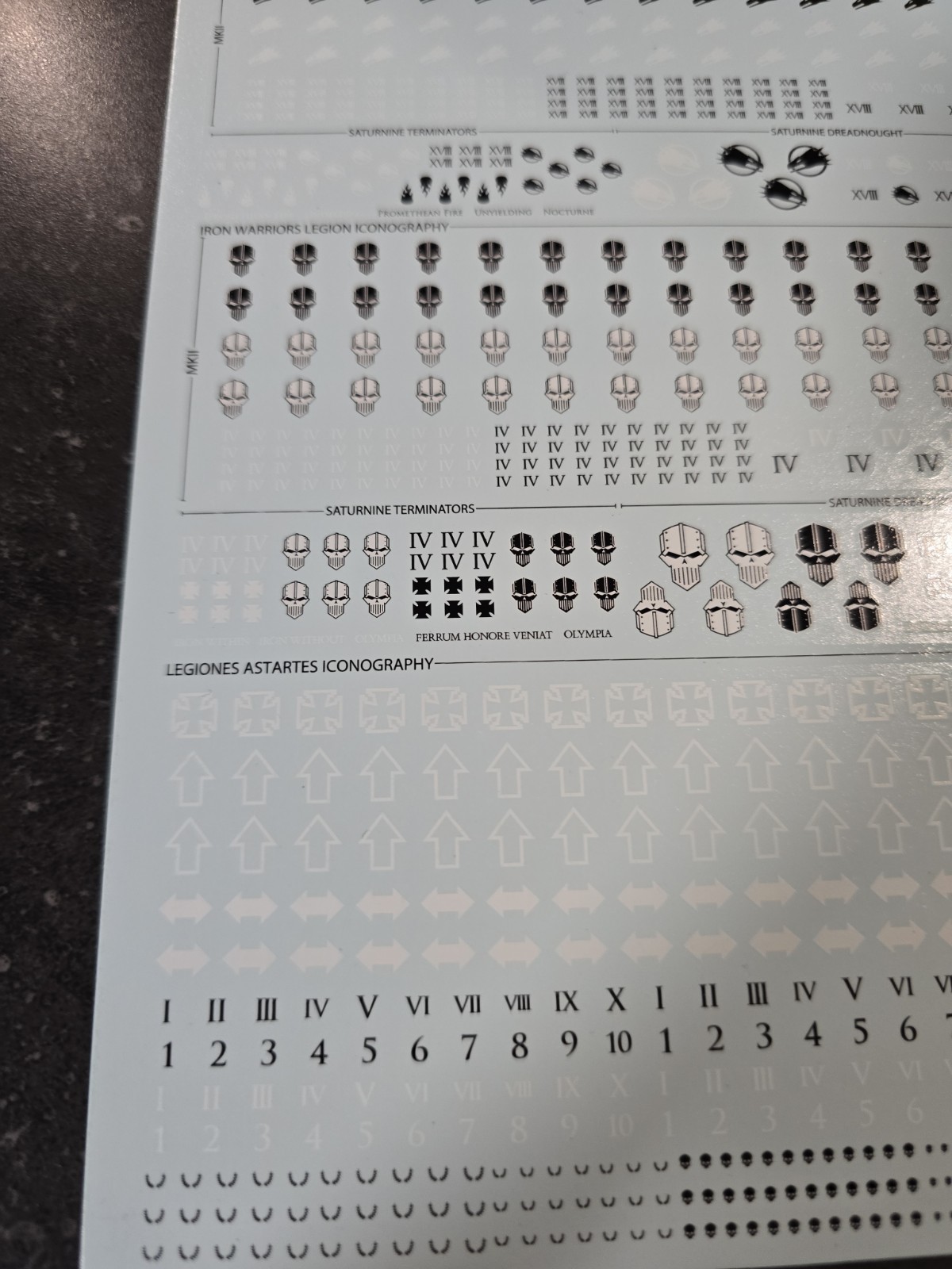 Warhammer Horus Heresy Salamanders & Iron Warriors transfer sheet/decals