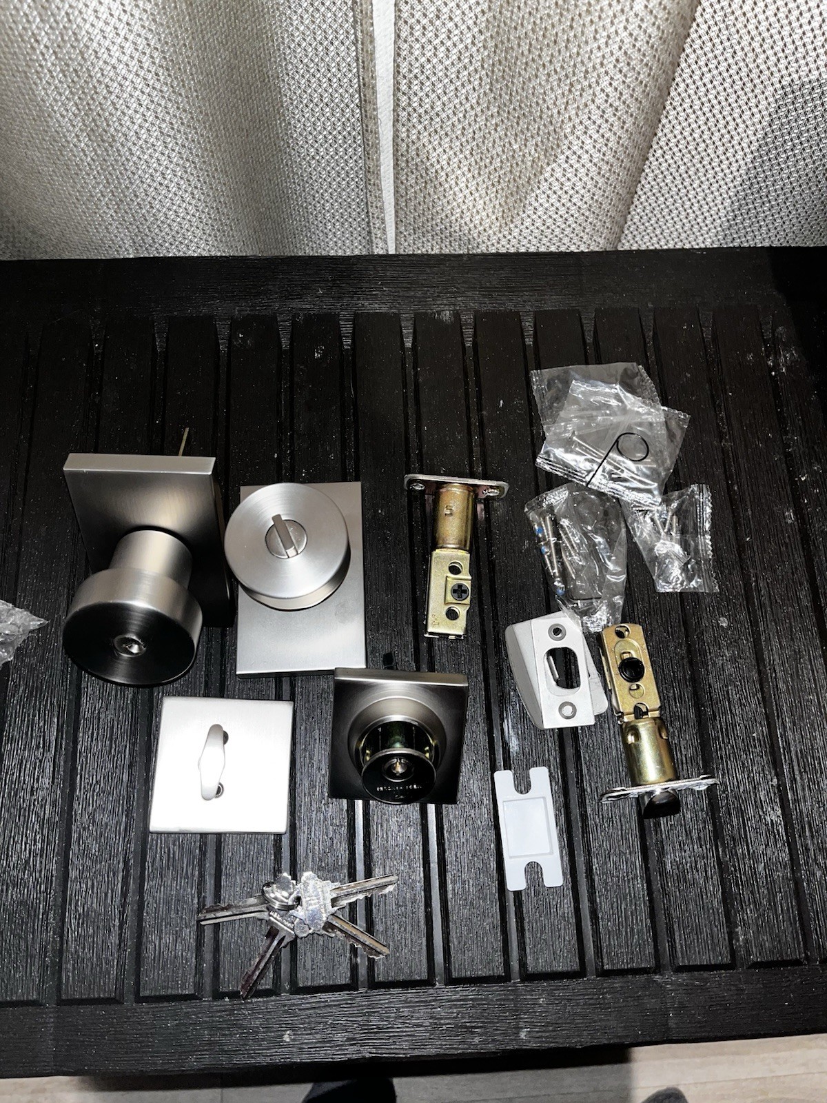 Mega Handles LAURA Reversible Entry Door Knob and Single Cylinder Deadbolt Lock