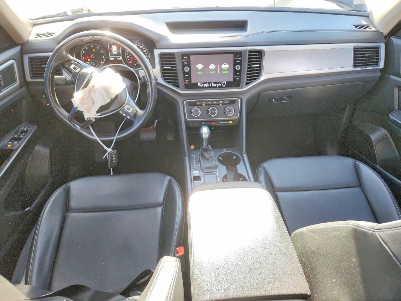 ATLAS 2018 Glove Box 4982003
