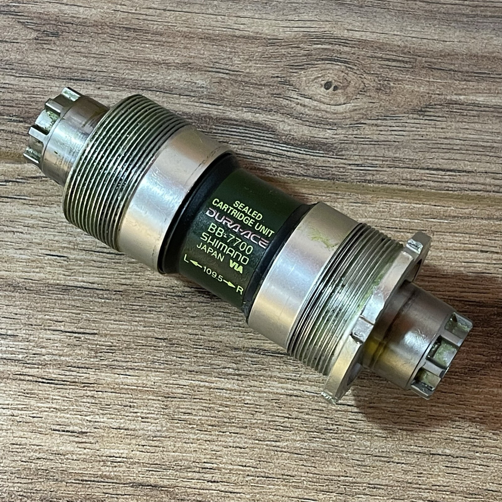 Shimano Dura-Ace BB-7700 Octalink V1 Bottom Bracket 68 x 109.5 English