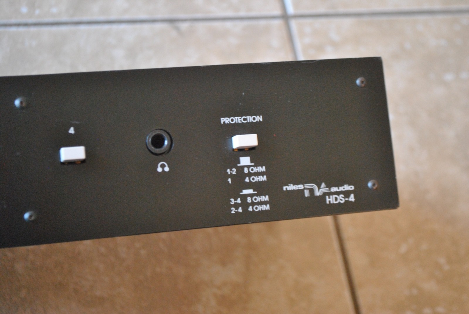 niles audio hds-4 speaker selection system
