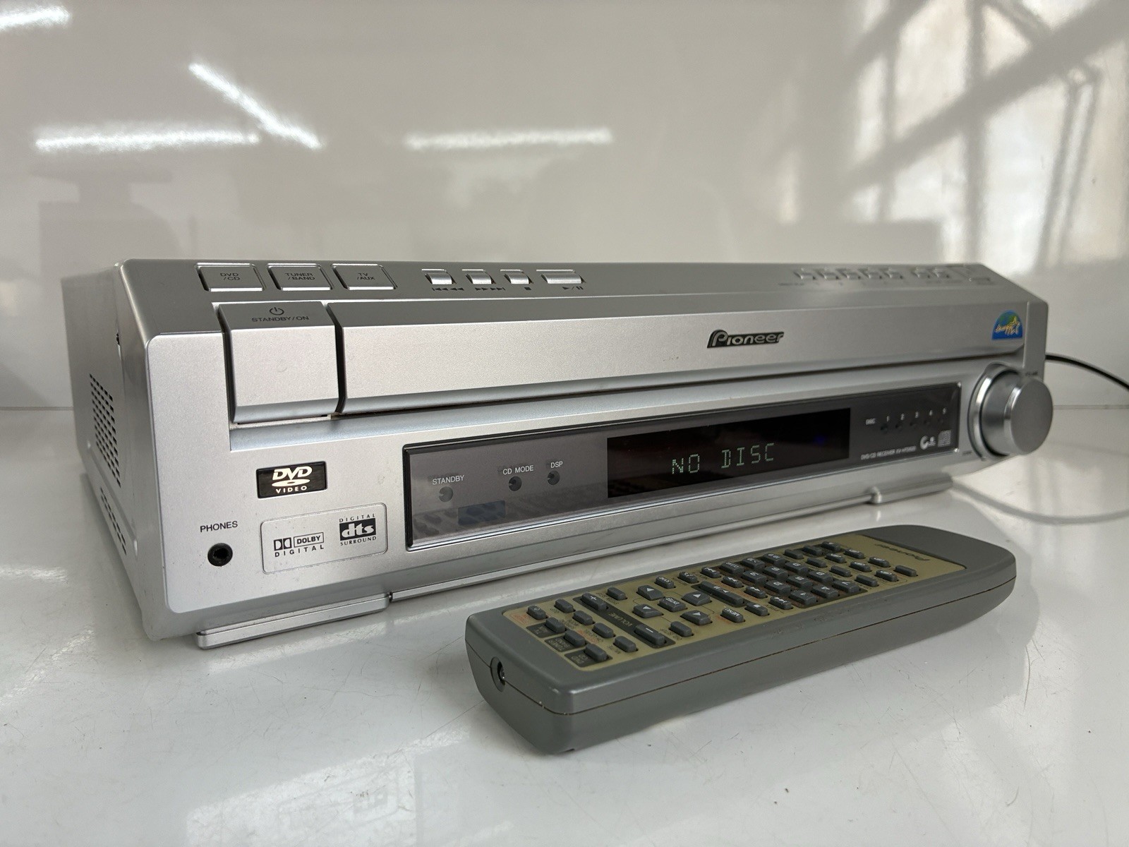 Pioneer XV-HTD520 5-Disc CD/DVD Home Theater A/V Receiver W/Remote