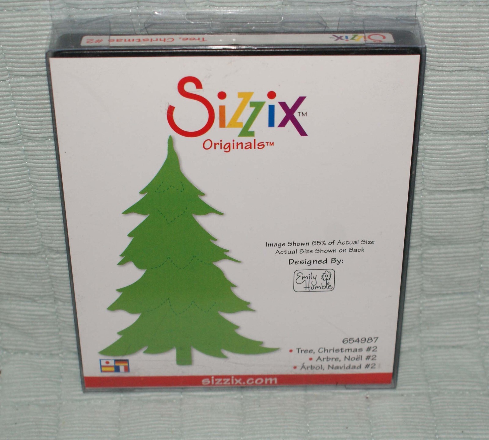 Sizzix Christmas Tree# 2  354987 Red Die Cuts Fast Shipping Craft