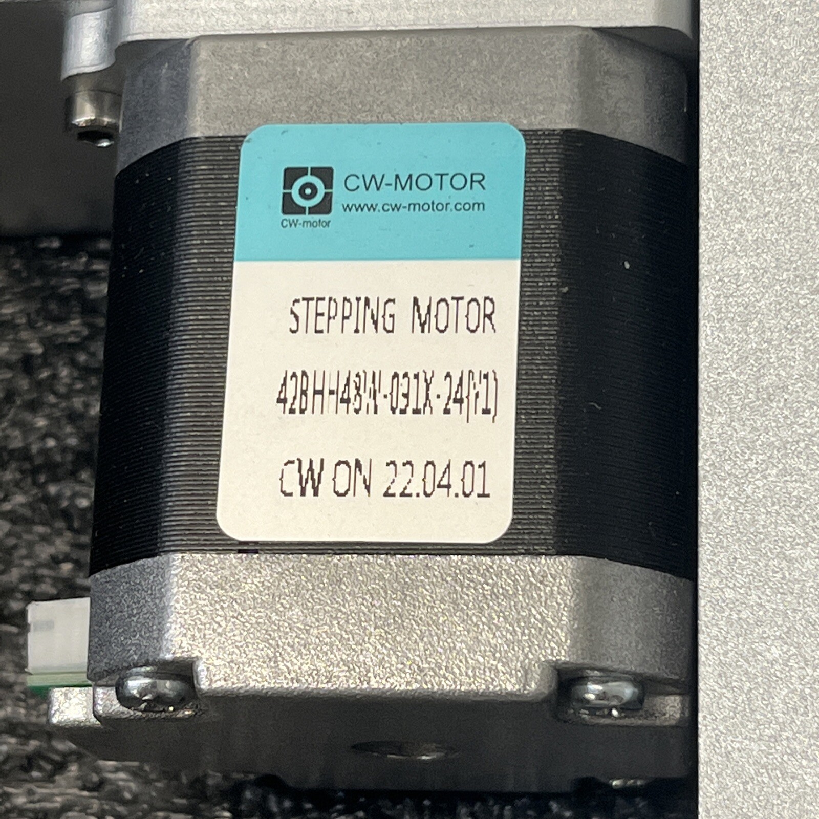 CW-MOTOR Stepping Motor *** See Description ***
