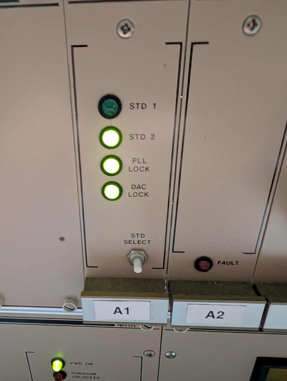 Efratom MFS-286 Dual Rubidium Frequency Standard Atomic Clock 10MHz DOUBLE LOCK