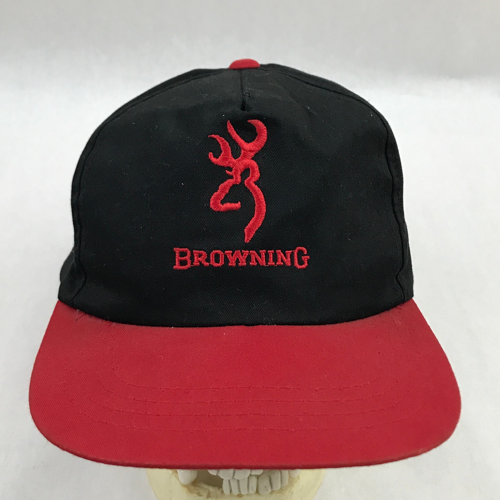 Browning Arms - black / red - snapback adj. - Embroidered cap / hat
