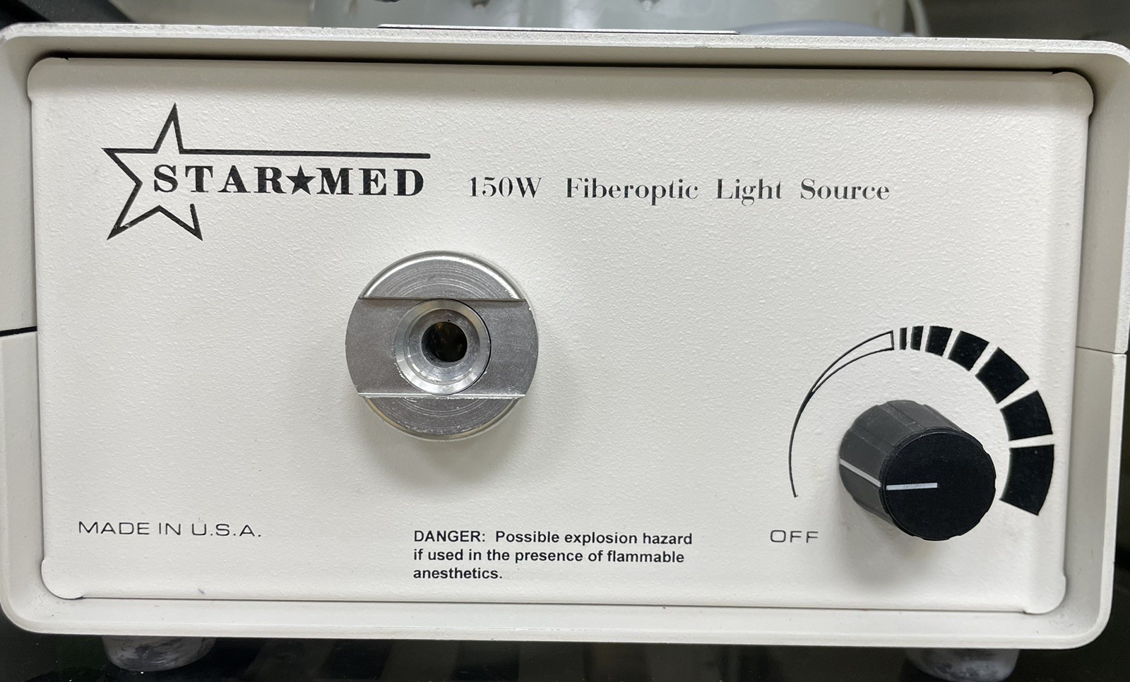 Star Med Light Source