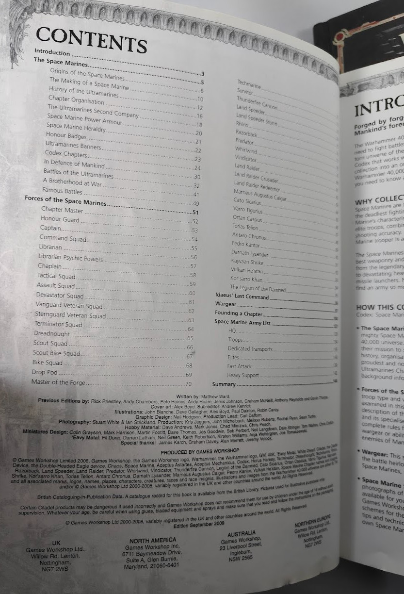 Warhammer 40,000 Book Bundle Codex: Space Marines Codex: T’au Empire