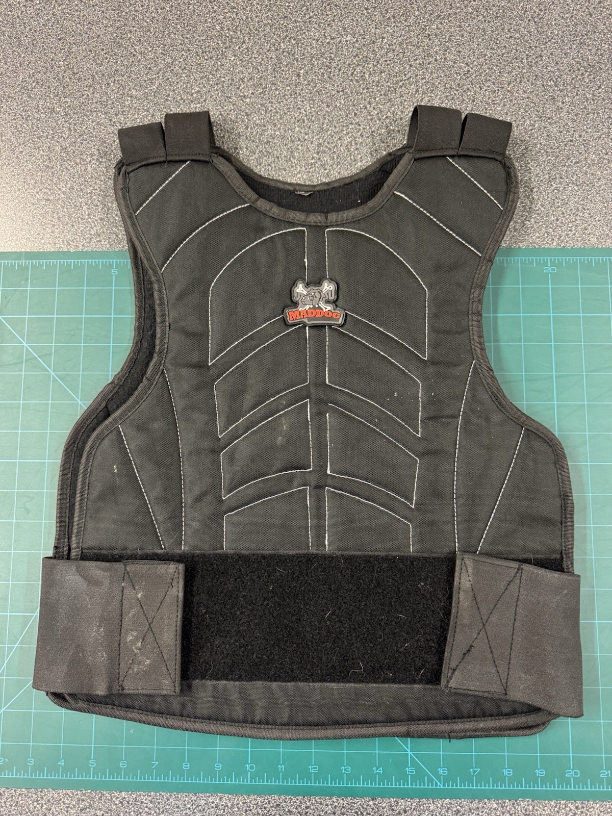 MADDOG chest protector. OSFM. Rare!