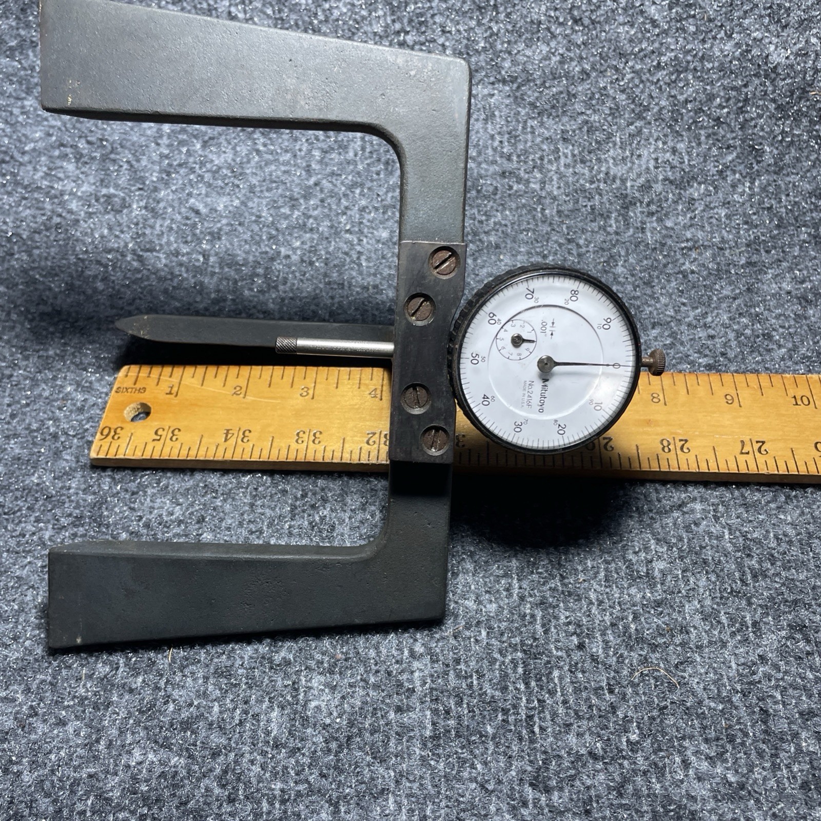 Mitutoyo No. 2416F Dial Indicator On Heavy Tripod Base (Note Rust)
