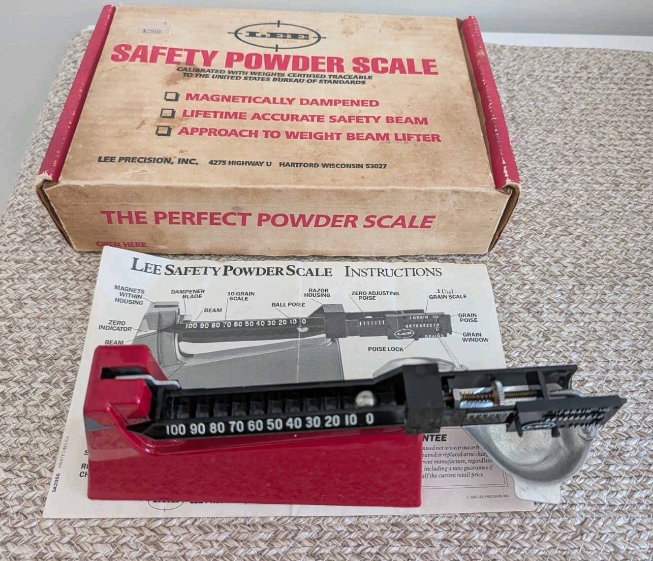Lee Safety Powder Scale Ammunition Reloading Tool. 90681