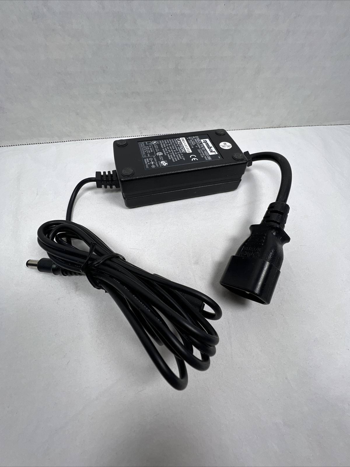 Symbol Power Supply Universal Input 12VDC 1A Output P/N: 50-14000-086