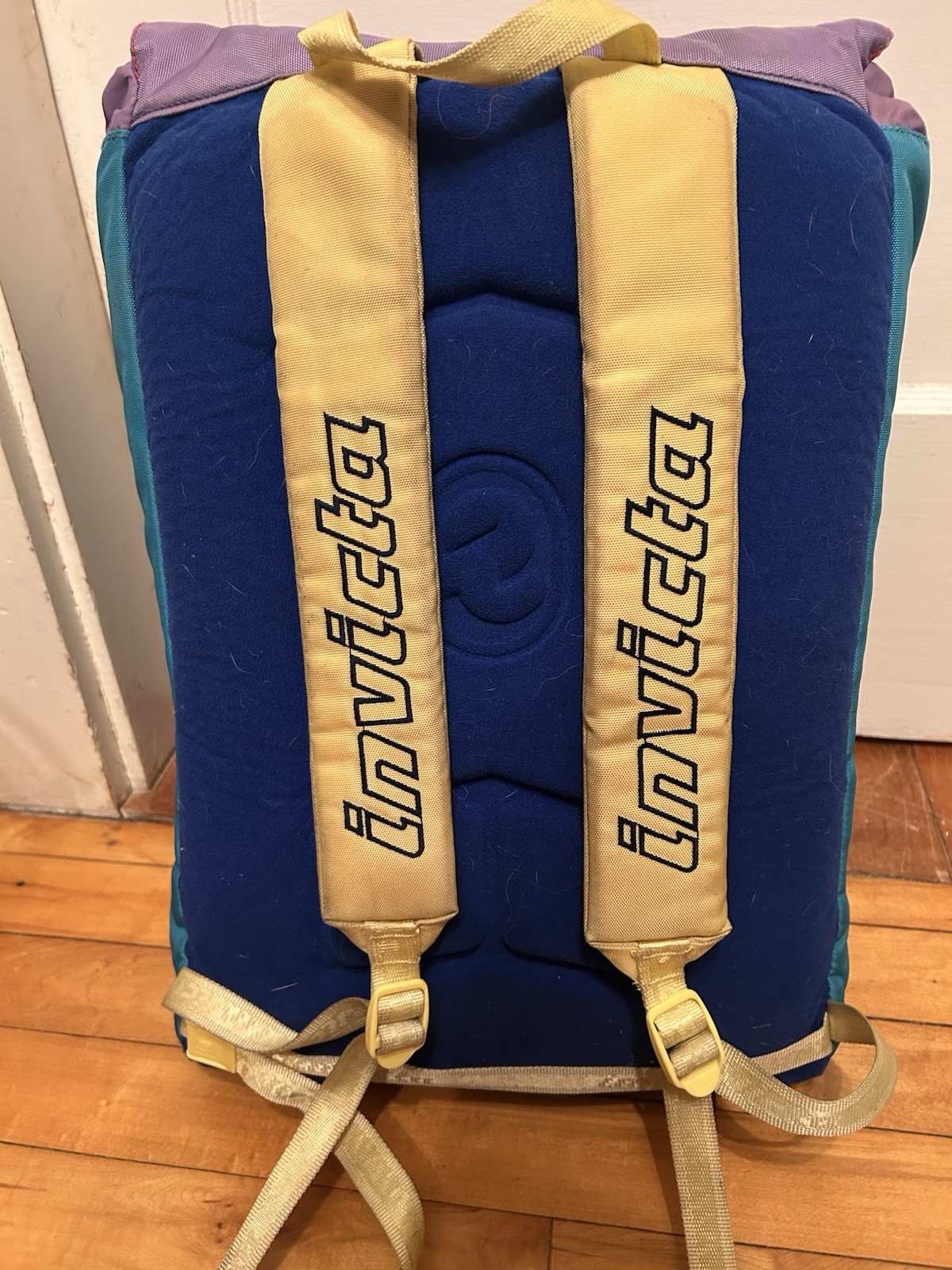 Vintage Invicta Jolly Pro4 Backpack