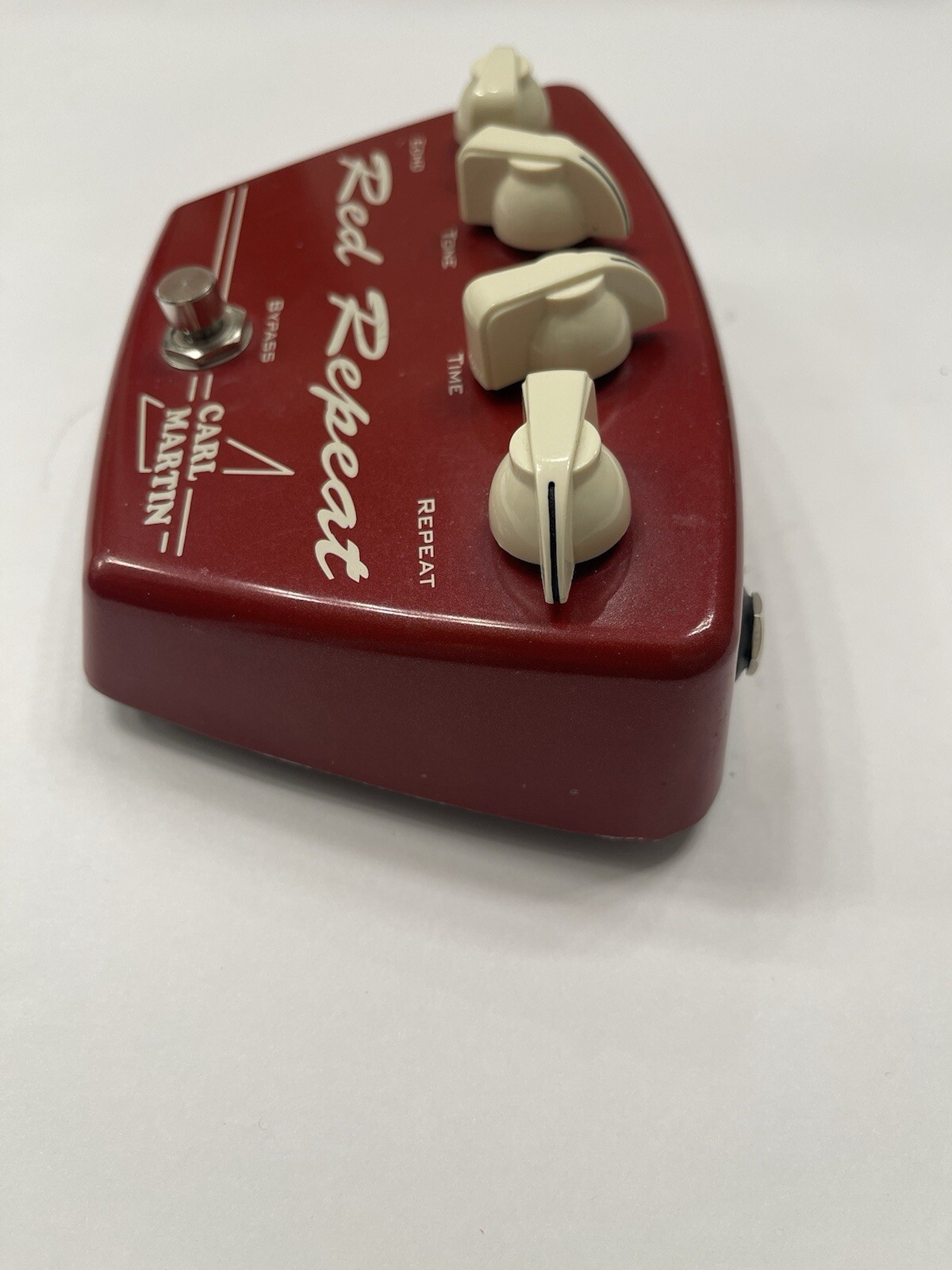 Carl Martin Red Repeat Digital Delay Echo Vintage Series Guitar Effect Pedal
