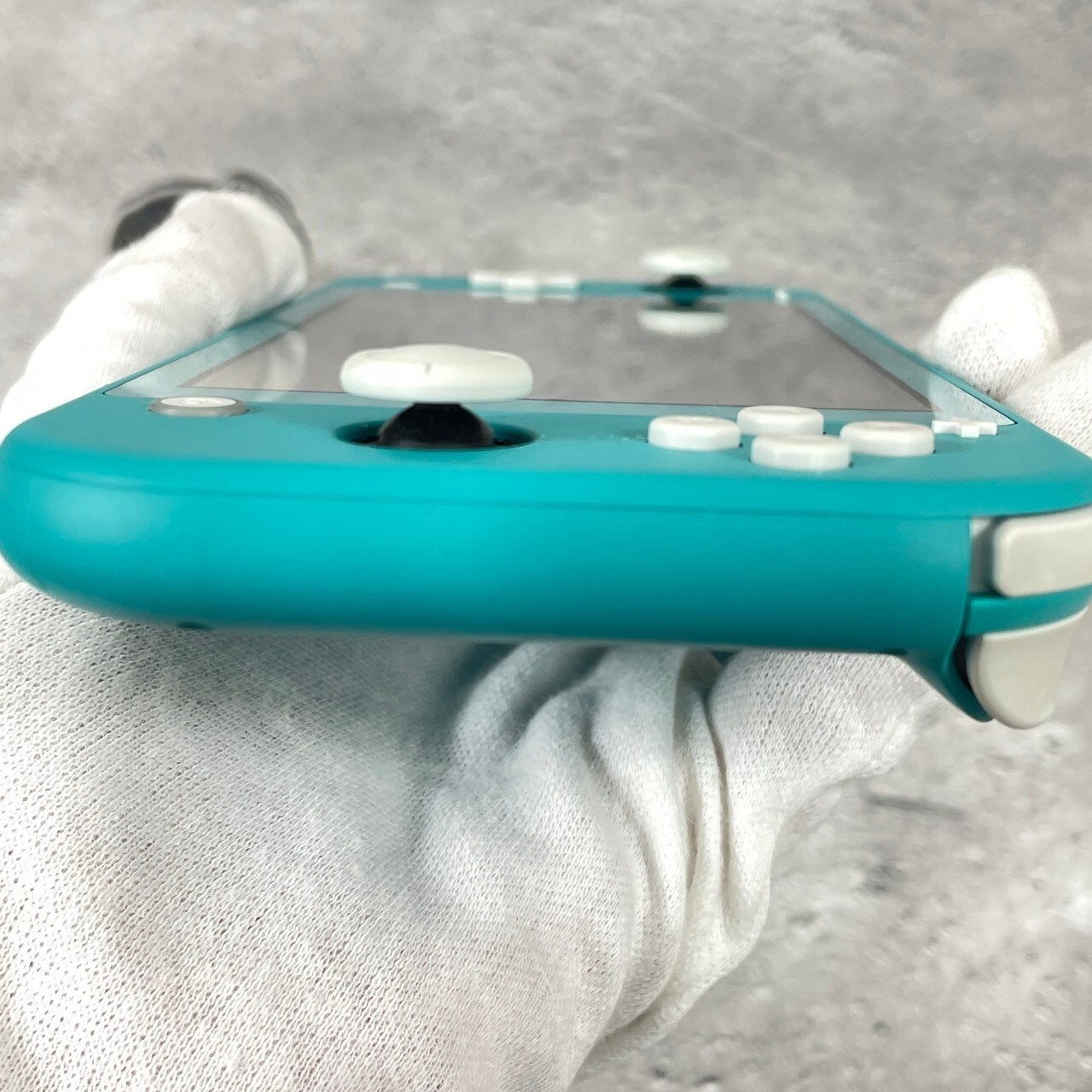 Nintendo Switch Lite Turquoise Console Only Excellent Condition Region Free