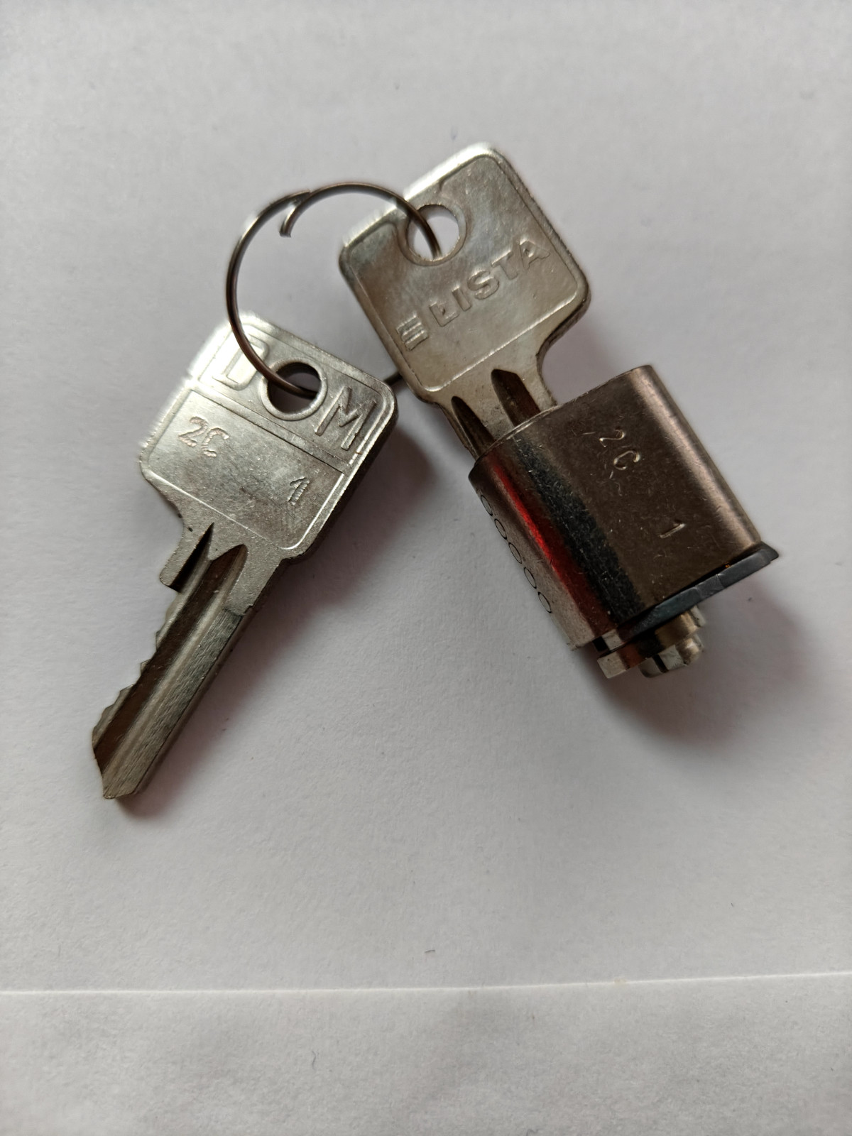 Lista Cabinet Lock w/ 2 Keys IC-CORE-KA