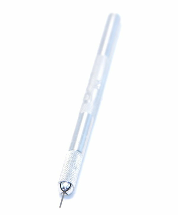 GlasWeld Probes are helpful for removing debris from a break with Fixed-Tip