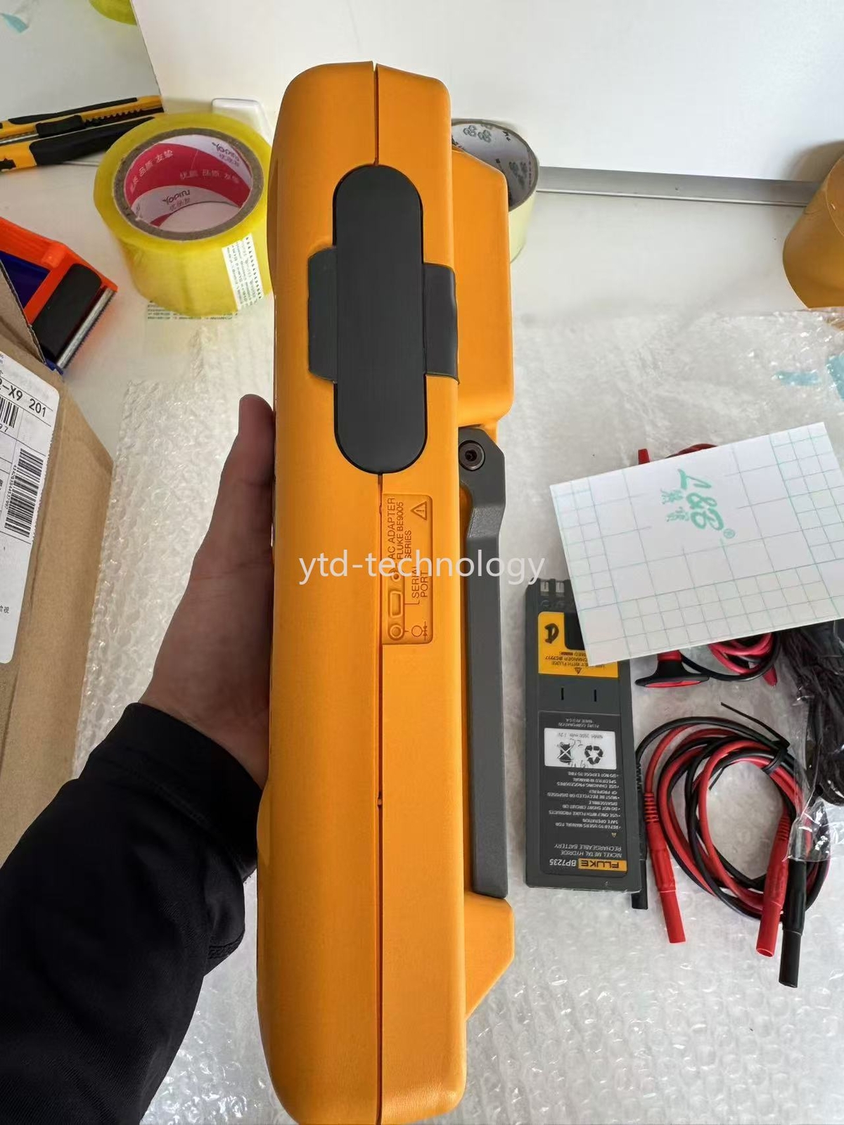 Fluke 744 Record multi-function process calibrator/used /DHL