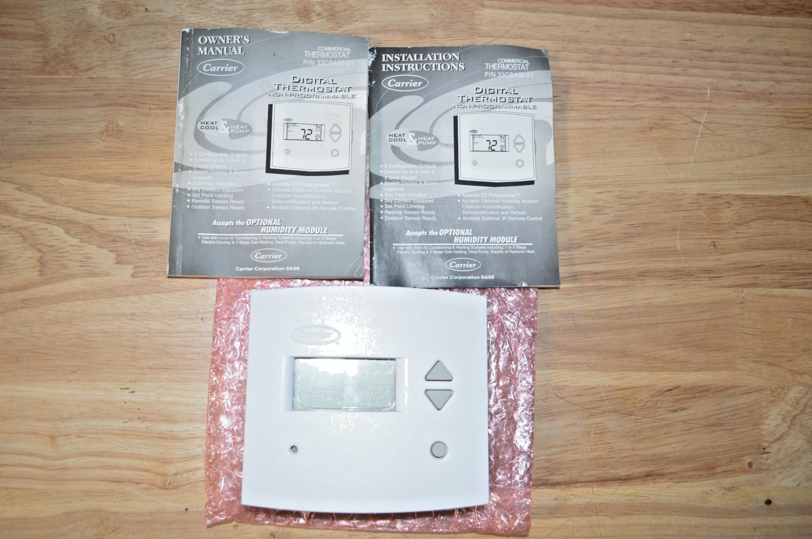 Carrier 33CS400-01 Debonair 400 Commercial Thermostat NOS Complete Open Box