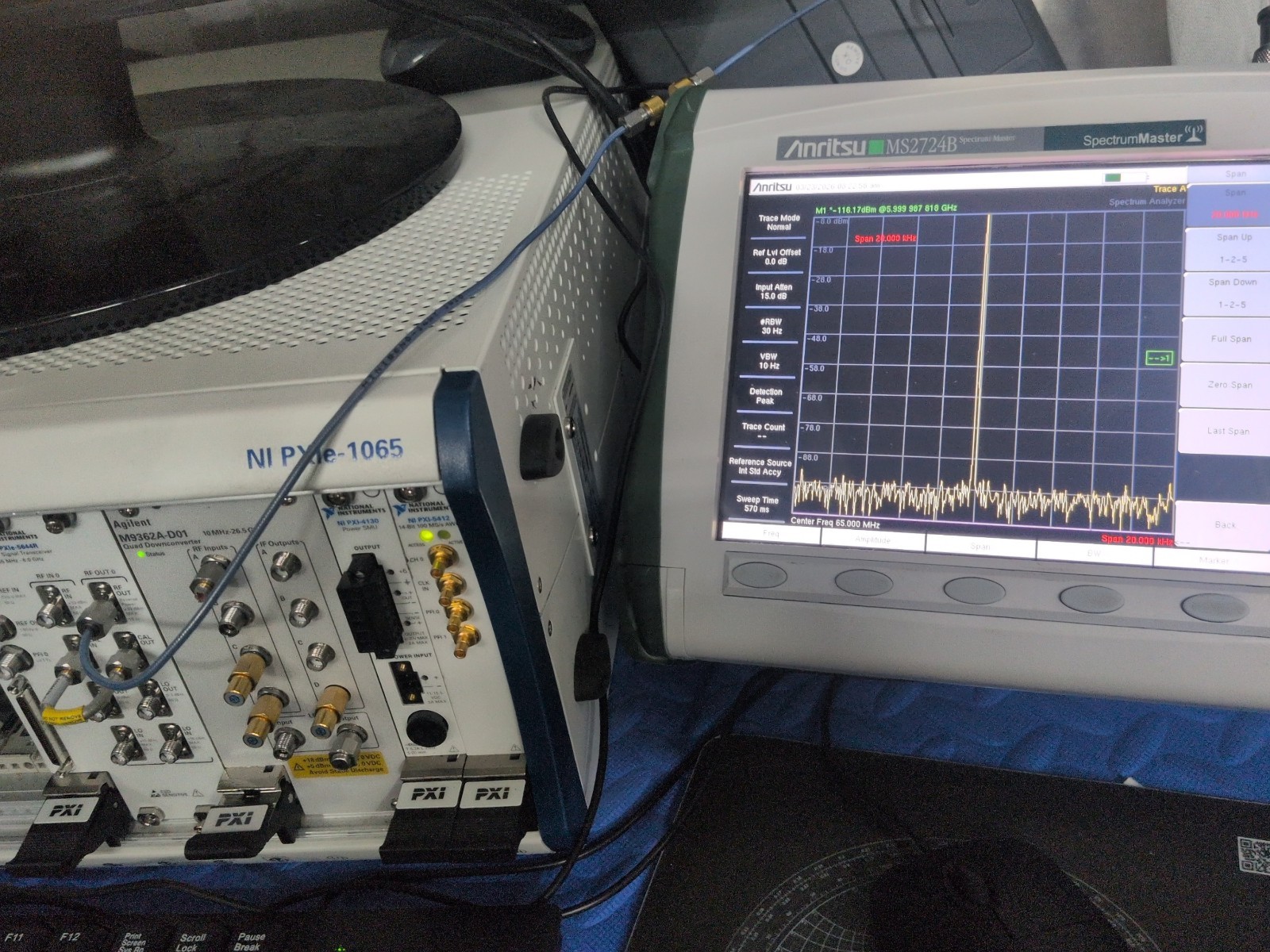 Anritsu MS2724B Spectrum Analyzer 9 KHz to 20 GHz Handheld Lk Ms2720t Ms2720e
