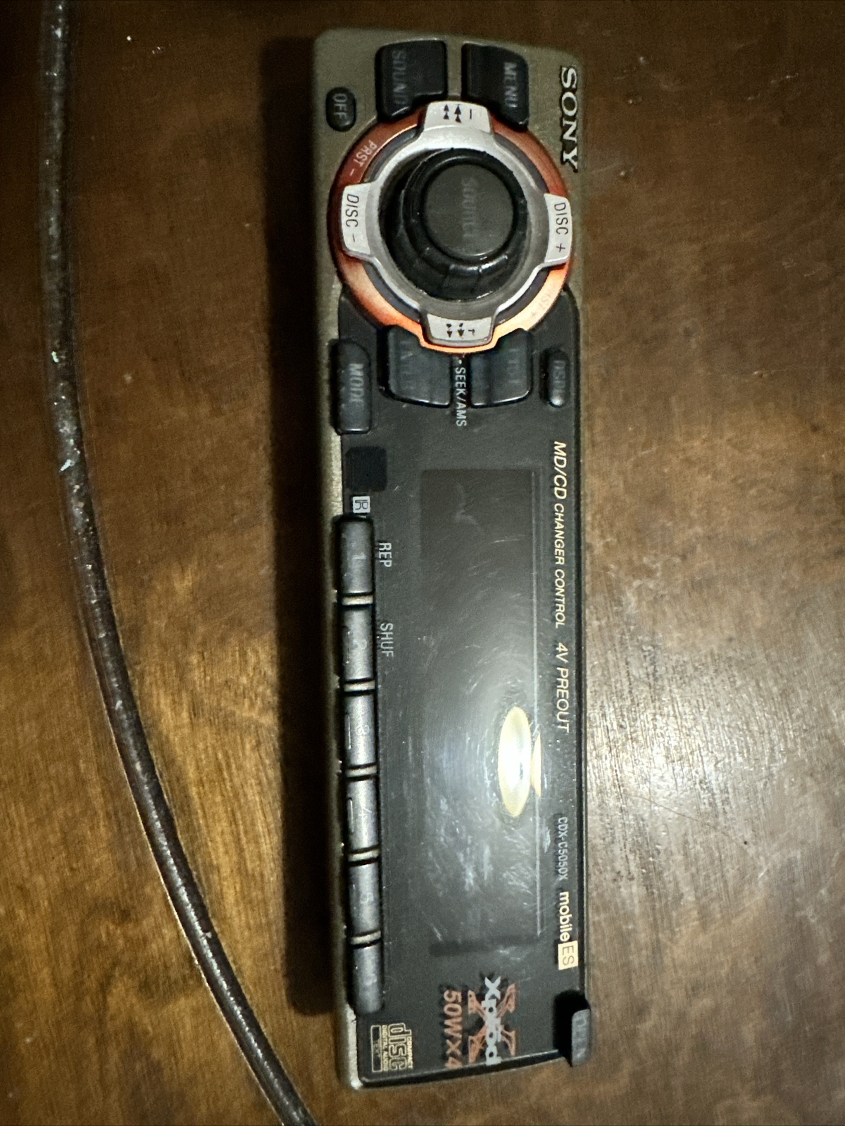 Sony CDX-C5050X