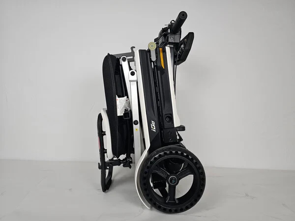 Pride Mobility iGo Folding Travel Mobility Scooter - S20 - OPEN BOX