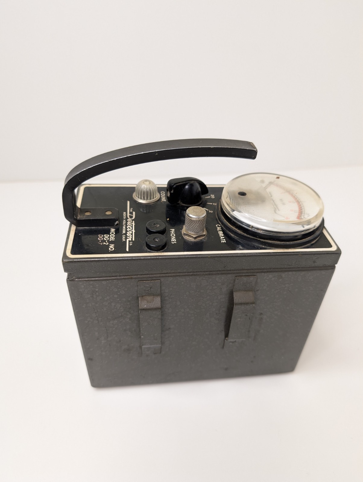 Detectron Geiger Counter DG2 1950’s Nuclear Radiation