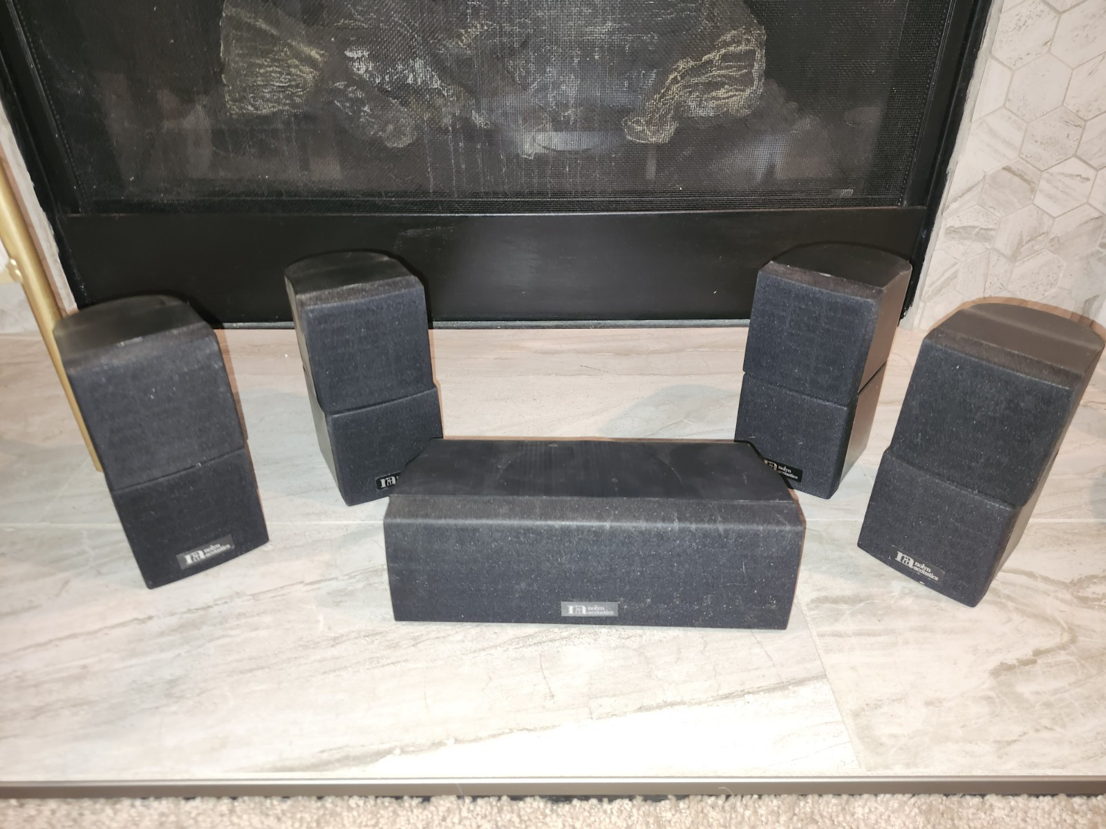 NOLYN ACOUSTICS 5.1 N-60 HOME THEATER SYSTEM Speakers
