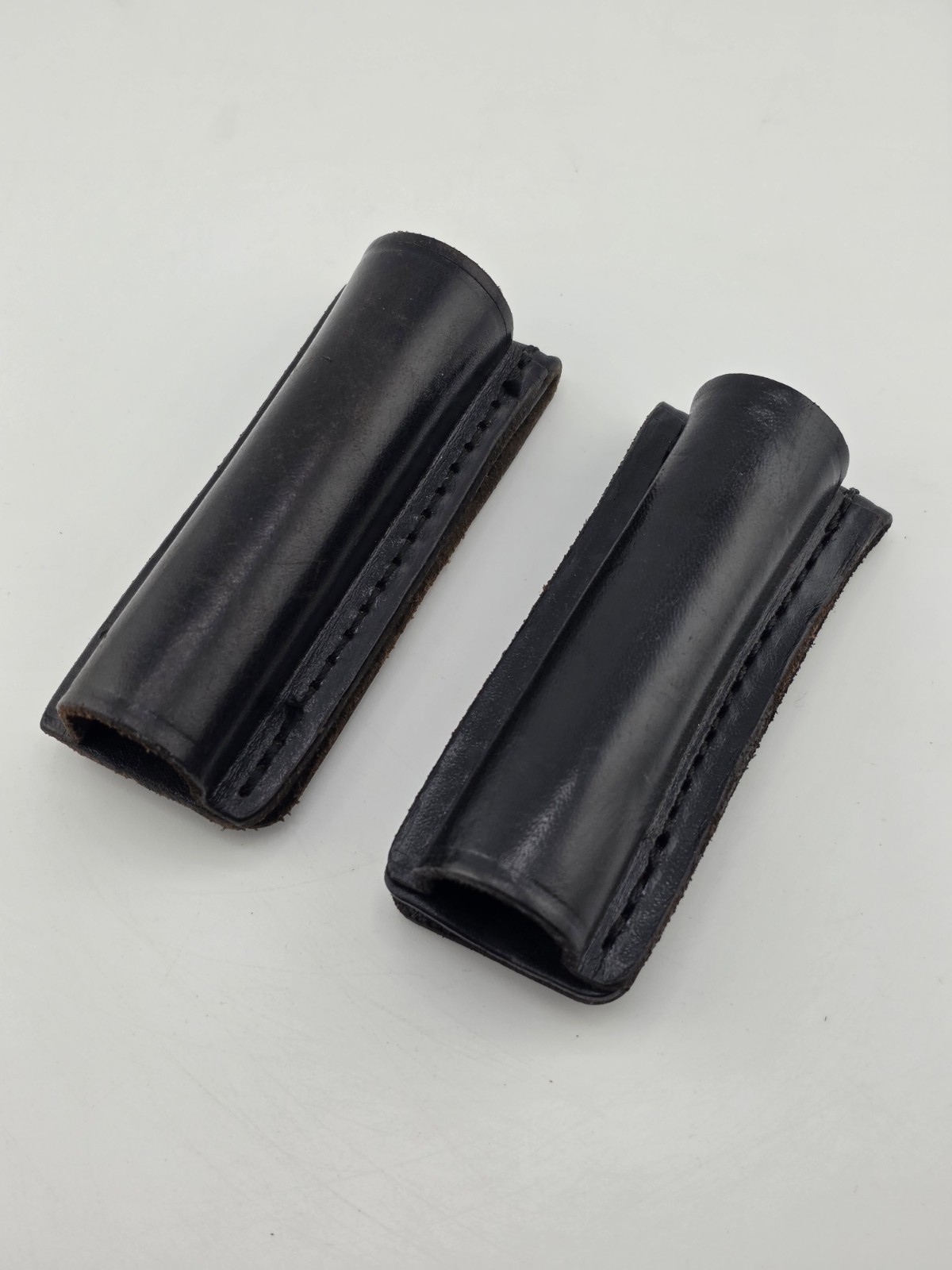 Vtg Mini-Maglite Flashlight Holsters  PMH-11 Black Leather Belt Loop 4" Lot Of 2