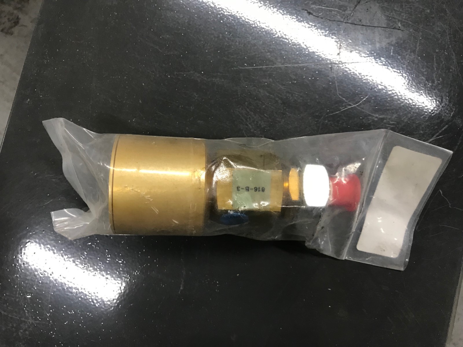 816-B-3 AQUA ENVIRONMENT DIFFERENTIAL REGULATOR, 1/4" 6000 PSI