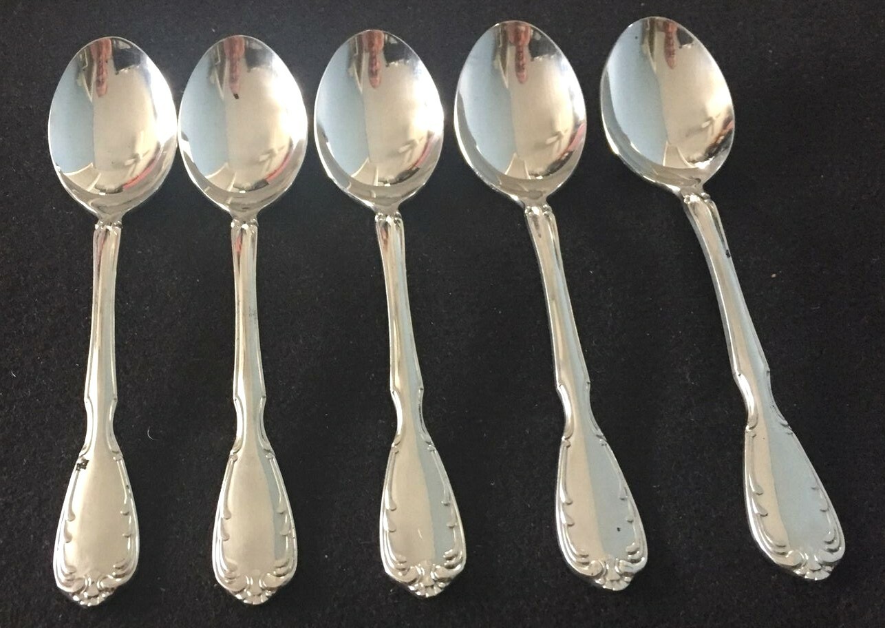 Noritake 18/8 stainless Serenade lot of 5 teaspoons 5 7/8" NM polished