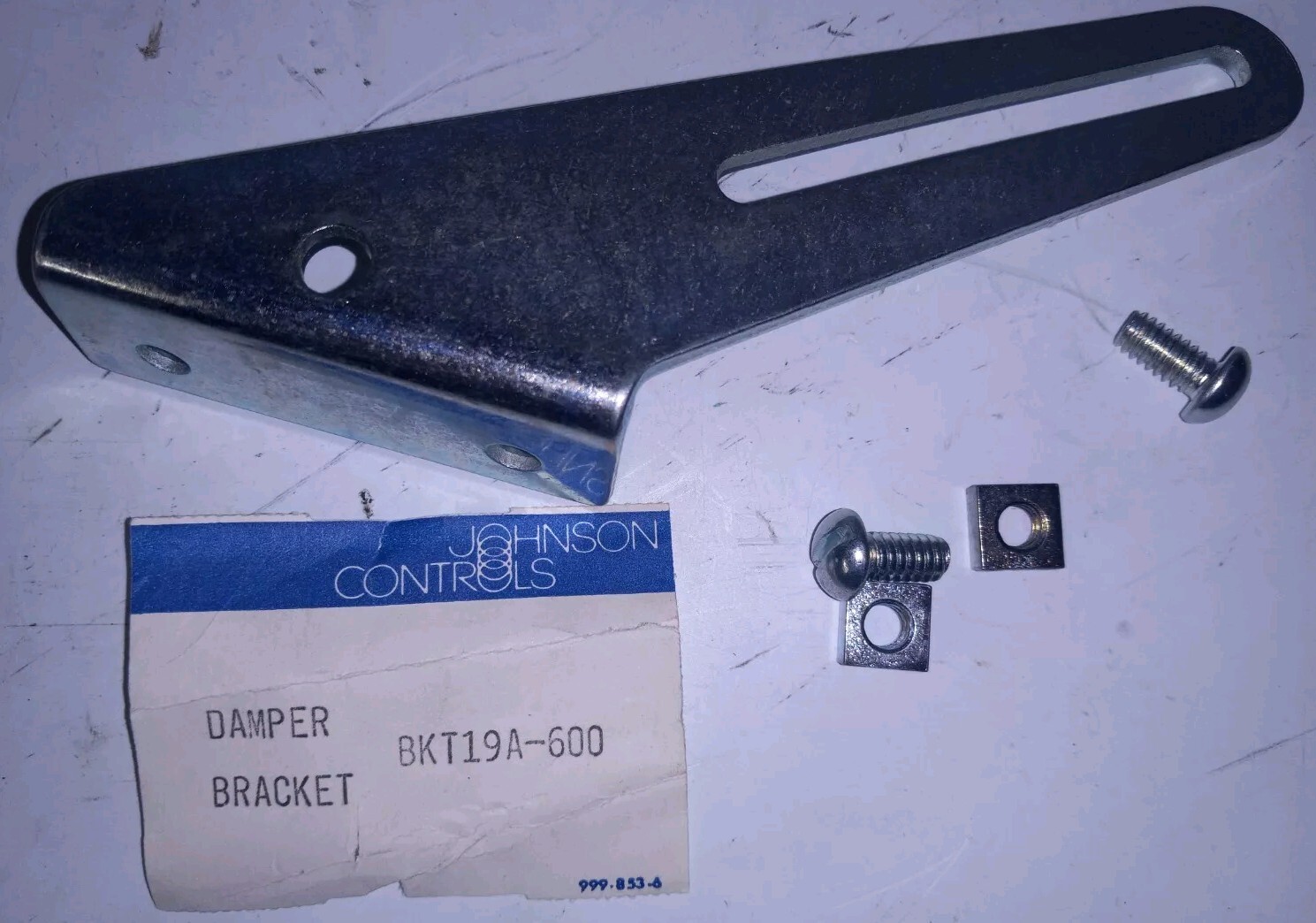 Johnson Controls BKT19A-600 Damper Angle Mounting Brackets NEW 5